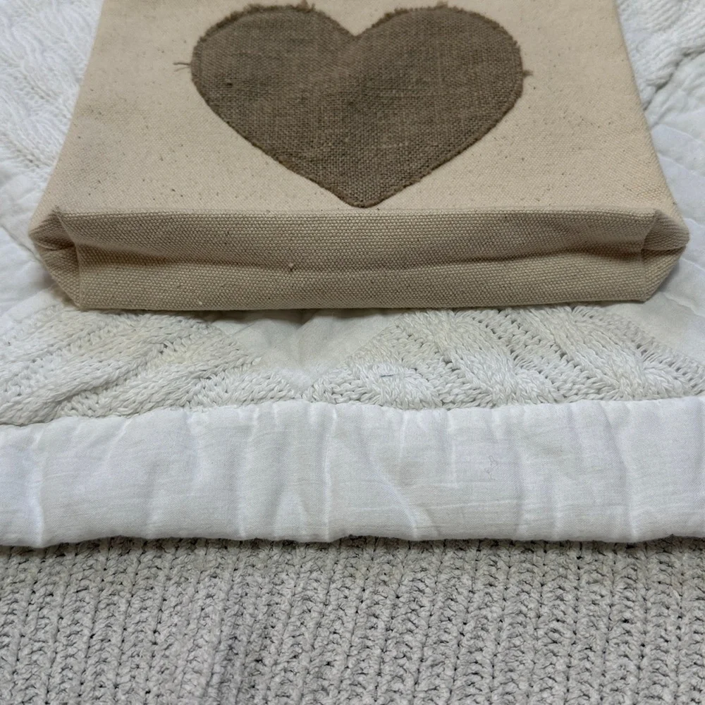 Sugarboo Designs Heart Pouch - Picture 5 of 9
